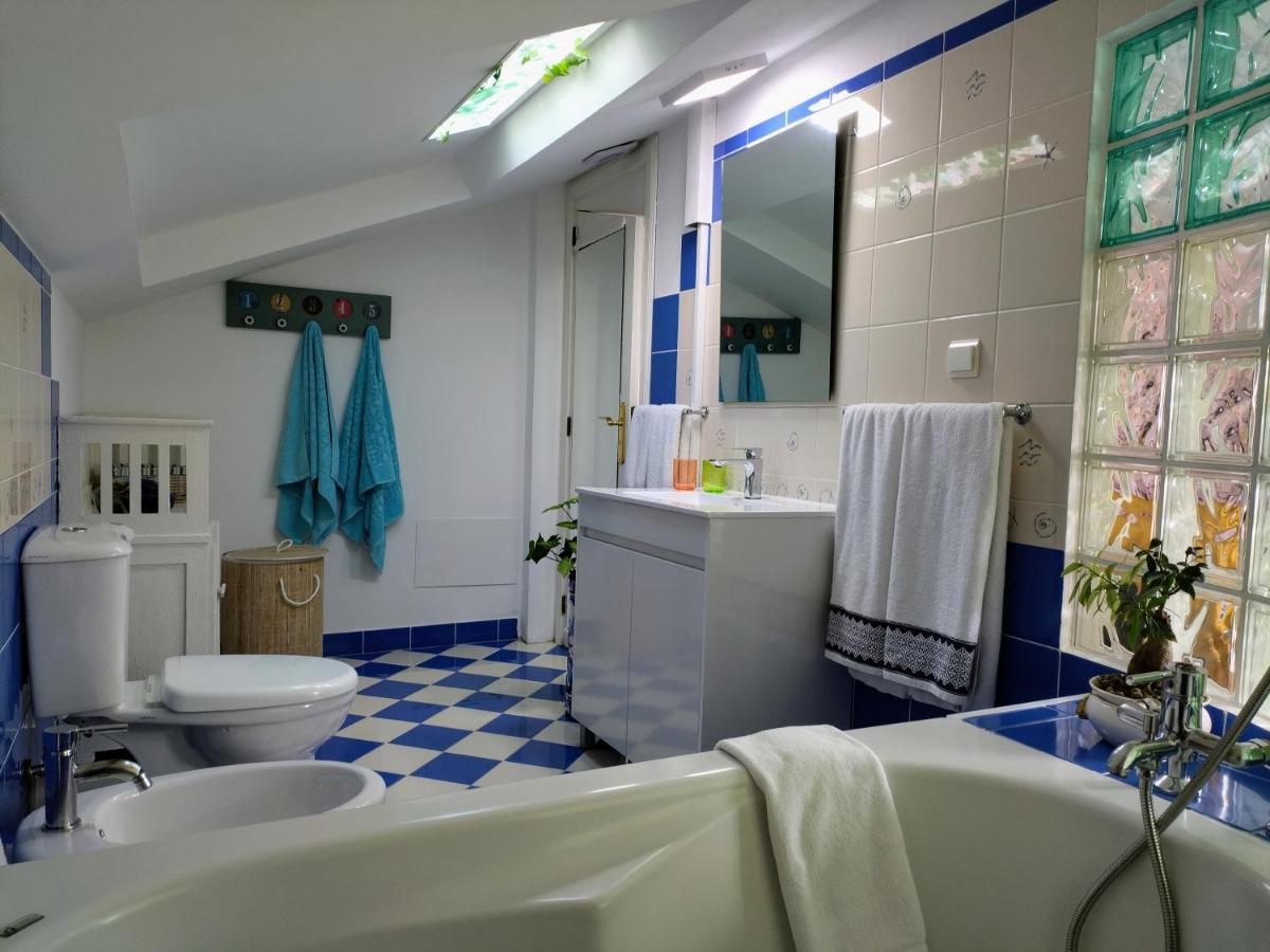 Апартаменти Attic Bay Камара-де-Лобуш Екстер'єр фото